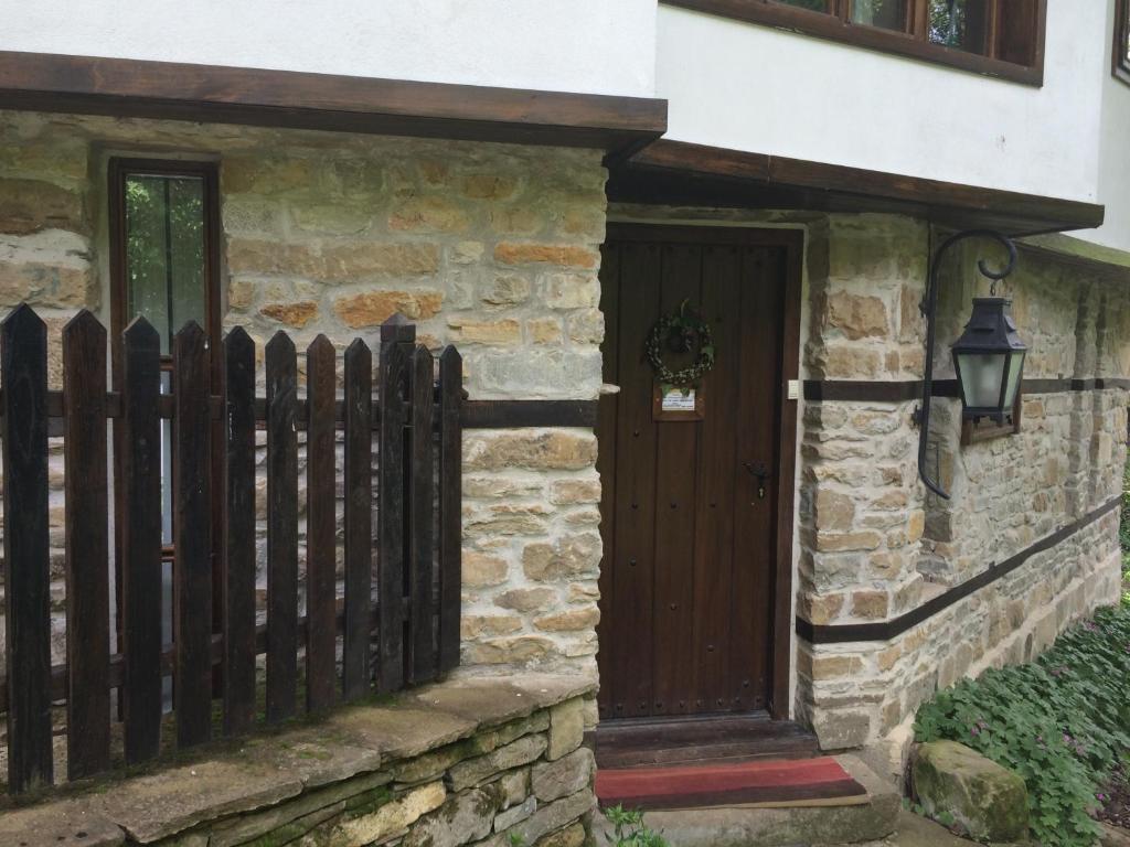 Stefanina Guesthouse بوجينتسي المظهر الخارجي الصورة