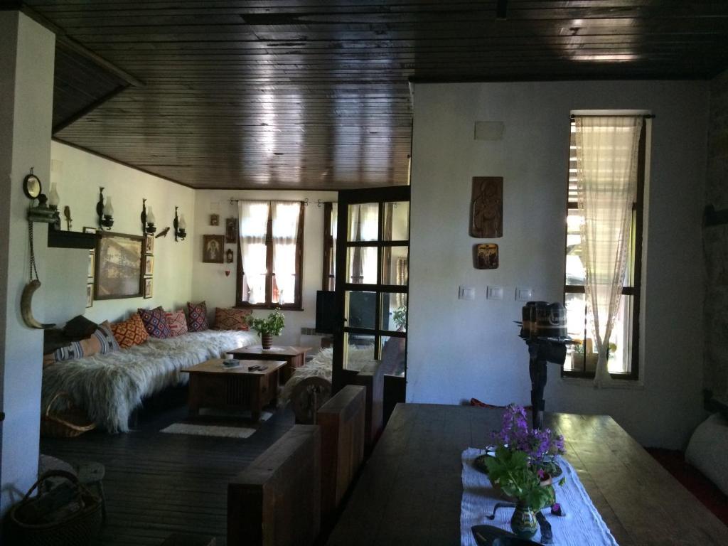 Stefanina Guesthouse بوجينتسي المظهر الخارجي الصورة